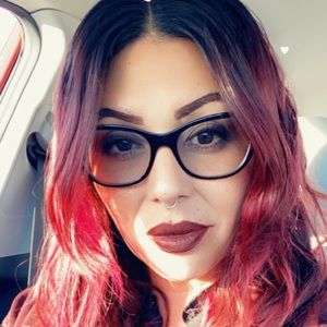 Meet your Posher, Diana